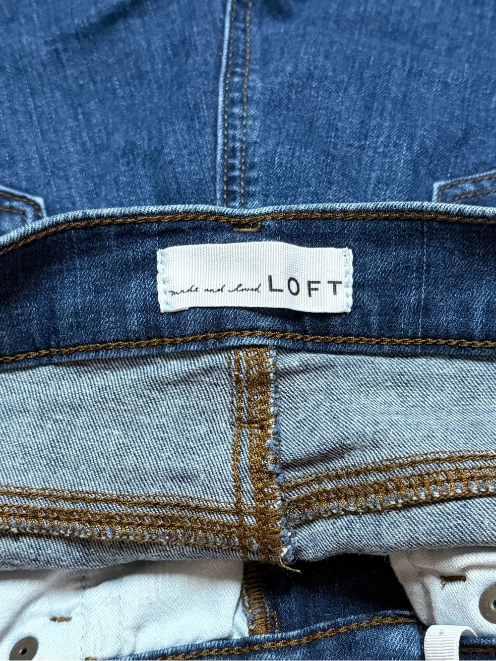 Loft Bermuda Jean Shorts Women’s 10/30 Blue Dark Wash Denim Cut Offs Casual Jort
